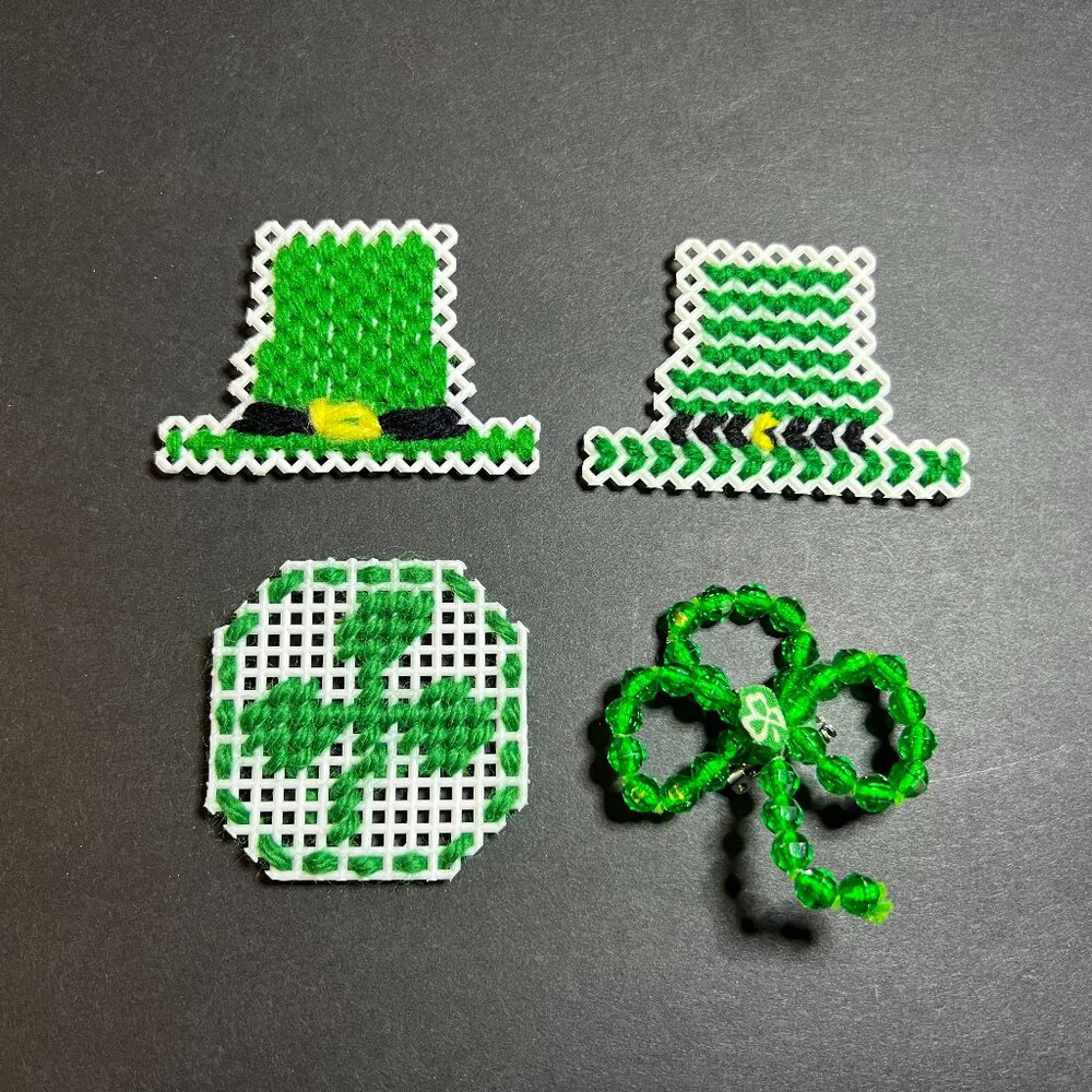 Vintage Lot of 4 St Patrick's Day Green Needlepoint Hat & Beaded Clover Brooches